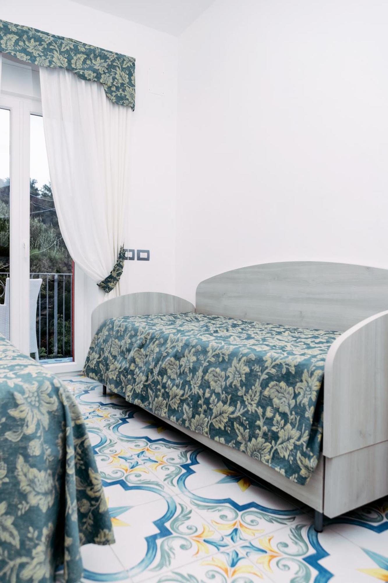 Hotel Da Maria Иския Екстериор снимка