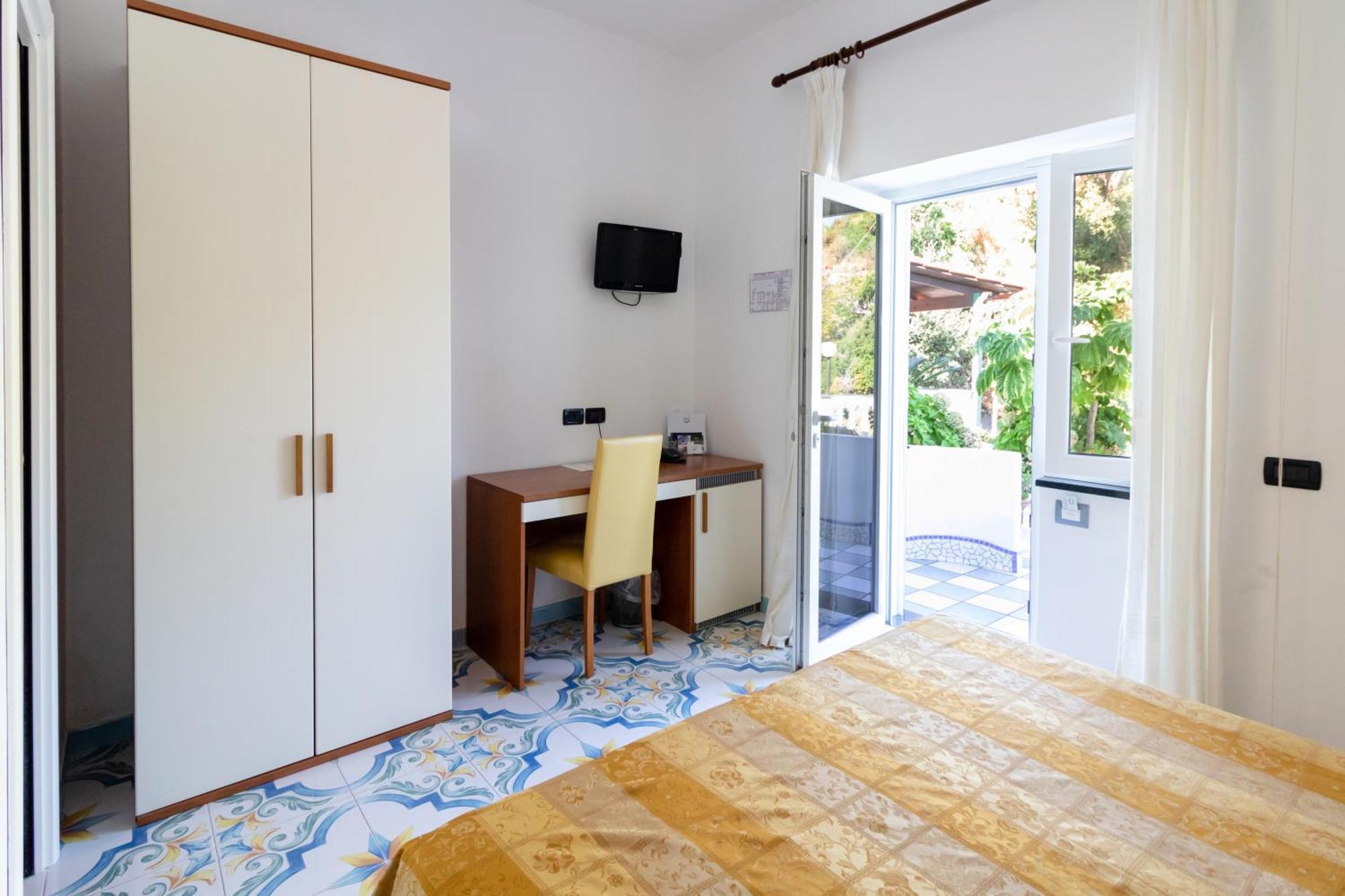 Hotel Da Maria Иския Екстериор снимка